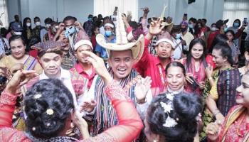BANGKA BELITUNG TERKINI - PANGKALPINANG - Lantik Pengurus Keluarga TIROSA,
