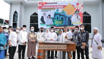 PANGKALPINANG, bangkaterkini.com - Gubernur Kepulauan Bangka Belitung (Babel) Erzaldi Rosman, berharap Masjid Alifatunnisa di Kampak,,