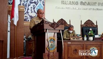 Wali kota Pangkalpinang, Maulan Aklil Sampaikan Raperda Rencana Induk Pembangunan,