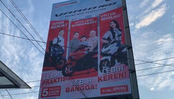 Menyala!!! Dua Selebgram Belitong Jadi Model Honda Vario 160