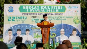 Molen bersama Masyarakat Pangkalpinang Laksanakan Sholat Ied di Alun alun,