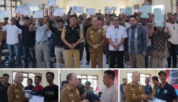 BANGKA TENGAH, BANGKATERKINI - Nelayan merupakan bagian penting dalam sektor pembangunan, baik di bidang kelautan,