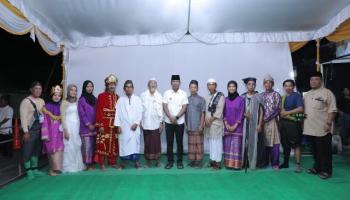 BATU BELUBANG - Pagelaran Seni Tradisional Dulmuluk Fajar Timur Warnai,