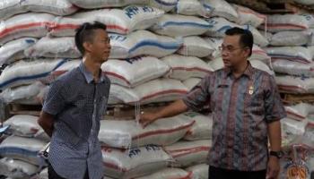 Pantau Ketersedian, Sekda Pastikan Harga Bahan Pokok Terjamin Dan Stabil