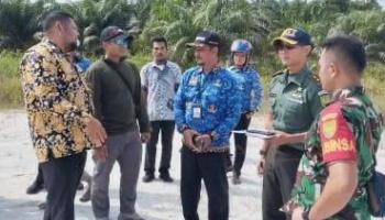 ‎BANGKA TENGAH, BANGKATERKINI – Pemerintah Kabupaten Bangka Tengah (Pemkab Bateng) adakan pertemuan dengan pihak Tentara Nasional Indonesia Angkatan Darat (TNI,