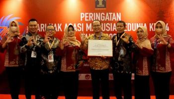 BANGKA TERKINI - Pemkab Bangka Tengah Kembali Terima Penghargaan dari,