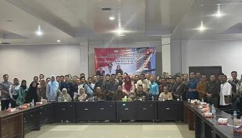 Kegiatan sosialisasi antikorupsi dan gratifikasi di Ruang Rapat VIP Kabupaten,
