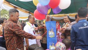 Program bernama Internet Desa dengan akses Wi-Fi Publik gratis bernama,