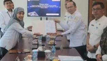 BANGKA TENGAH, BANGKA TERKINI – Pemerintah Kabupaten Bangka Tengah (Pemkab Bateng) menyerahkan Laporan Keuangan Pemerintah,