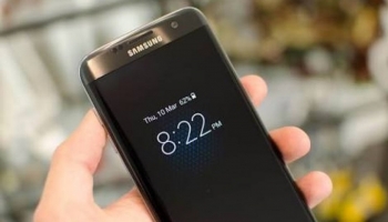 Bangkaterkini.com - Pengguna smartphone Samsung yang memiliki fitur Always On Display kini dapat menyematkan gambar,