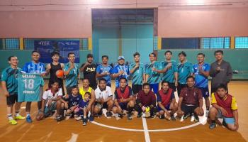 BANGKA TERKINI - Pertandingan Persahabatan Futsal Antara Jurnalis Fc Vs,