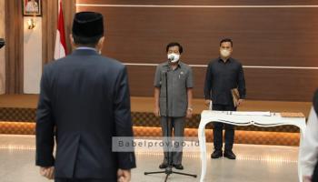 PANGKALPINANG, bangkaterkini.com - Wakil Gubernur Kepulauan Bangka Belitung (Babel) Abdul Fatah, memimpin acara pengambilan sumpah,