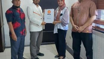 Penulis : Ilham - PKS Beri Rekomendasi Kadernya Sendiri sebagai,