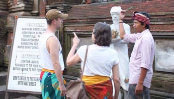 Pada kiprahnya Pariwisata merumakan salah satu sektor yang sangat baik, karena akan terjadinya pemerataan ekonomi,