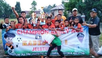 BANGKA SELATAN - SSB Putra Nusantara Air Gegas Juara Open,