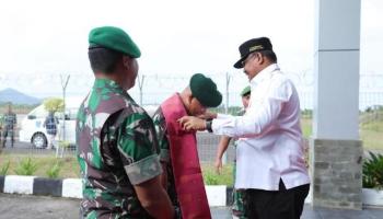Tiba di Pulau Bangka, Pangkostrad di Sambut Pj Gubernur Safrizal,