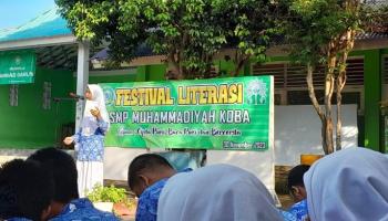 Tingkatkan Minat Baca Siswa, SMP Muhammadiyah Koba Gelar Festival Literasi