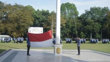 BANGKA TENGAH, BANGKATERKINI – Pemerintah Kabupaten Bangka Tengah (Pemkab Bateng) menggelar upacara bulanan yang dilaksanakan,