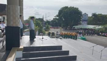 PANGKALPINANG - Wali Kota Pangkalpinang Pimpin Upacara Hari Santri