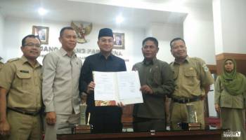 Rancangan Peraturan Daerah tentang Anggaran Pendapatan dan Belanja Daerah Kota,