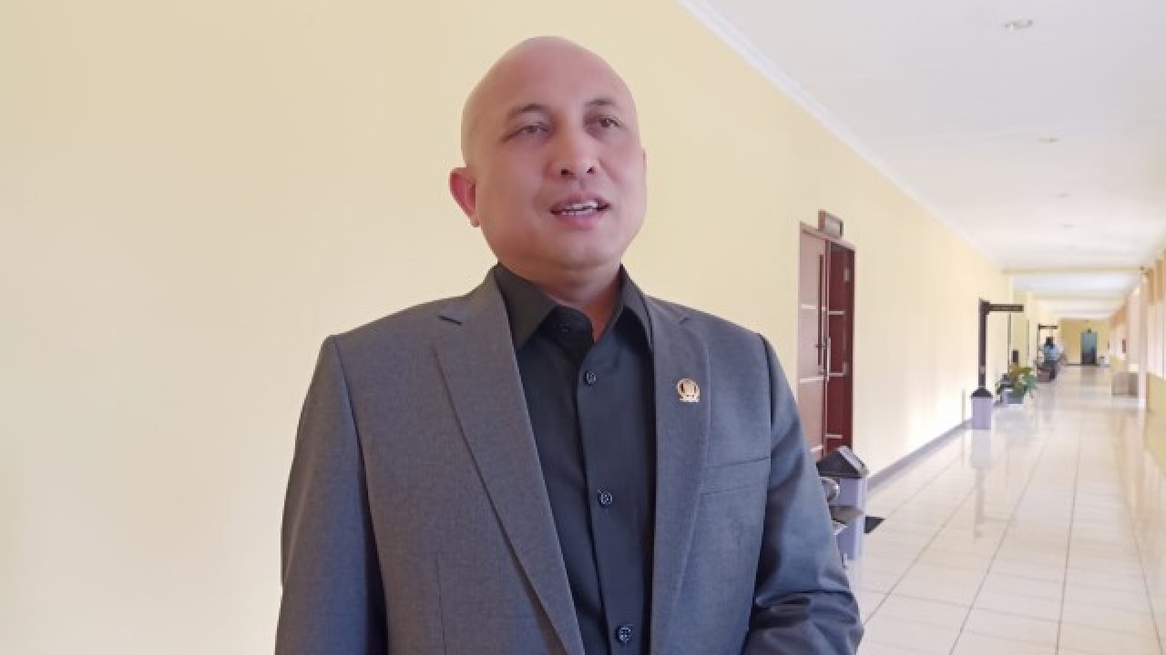 Ketua DPRD Babel, Didit Srigusjaya