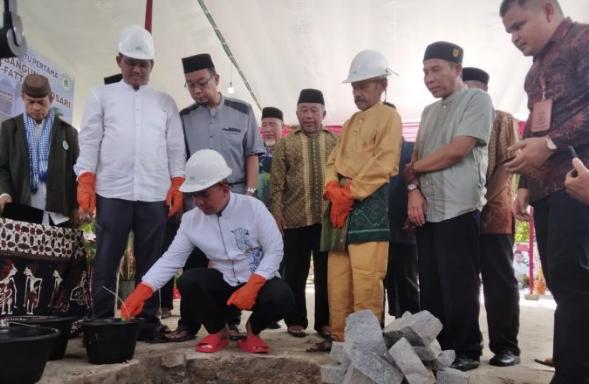 Wali Kota Pangkalpinang Hadiri Peletakan Batu Pertama Masjid Al Fatah